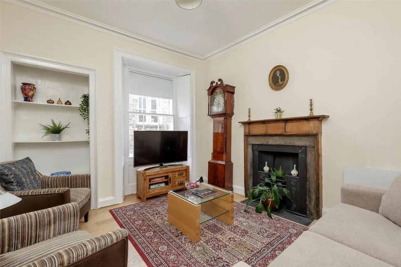 Silver Lining - Bonnie Rose Street Apartment Edinburgh