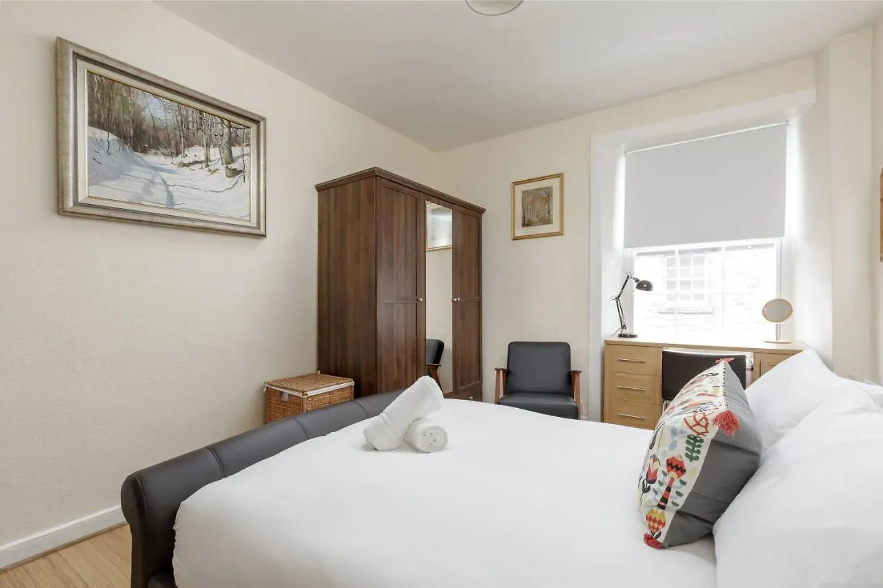 Silver Lining - Bonnie Rose Street Apartment Edinburgh 0*,