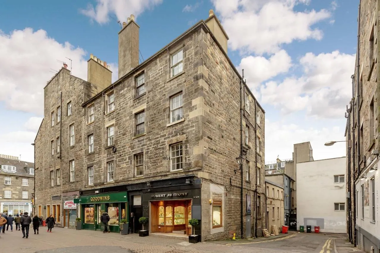 Silver Lining - Bonnie Rose Street Apartment Edinburgh United Kingdom